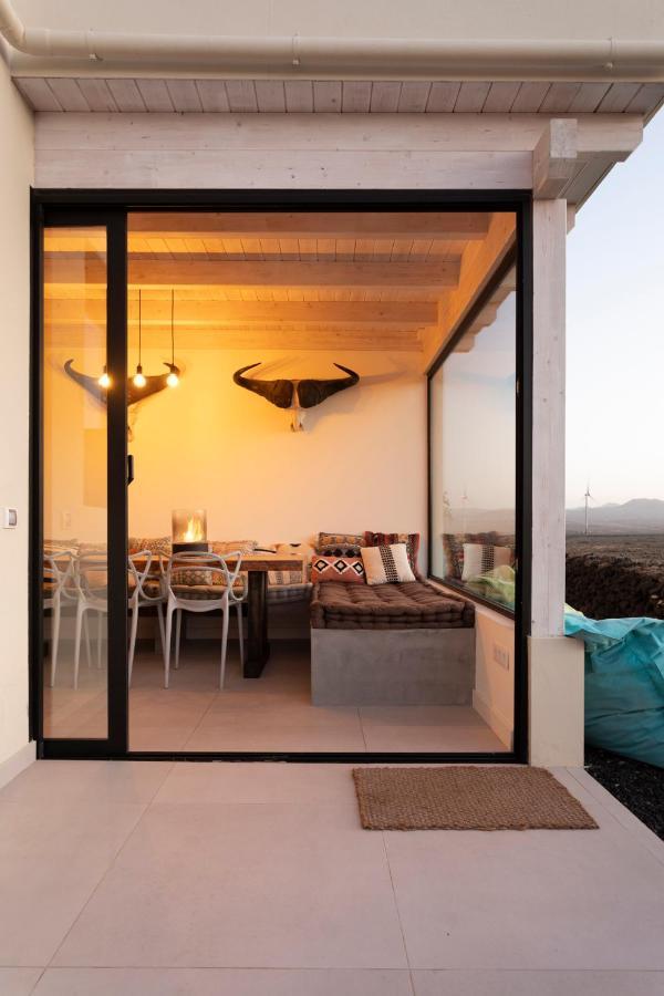 Villa Calderon Hondo. Top Design , Views And Pool Lajares-Коральео Экстерьер фото