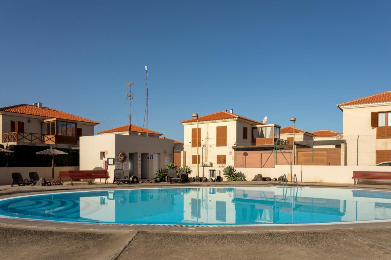 Villa Calderon Hondo. Top Design , Views And Pool Lajares-Коральео Экстерьер фото