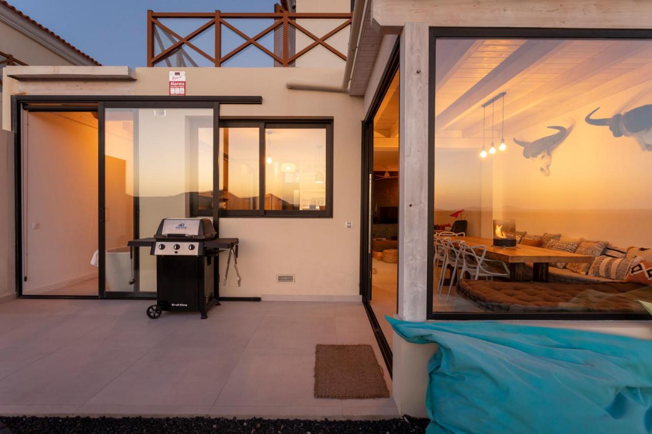 Villa Calderon Hondo. Top Design , Views And Pool Lajares-Коральео Экстерьер фото