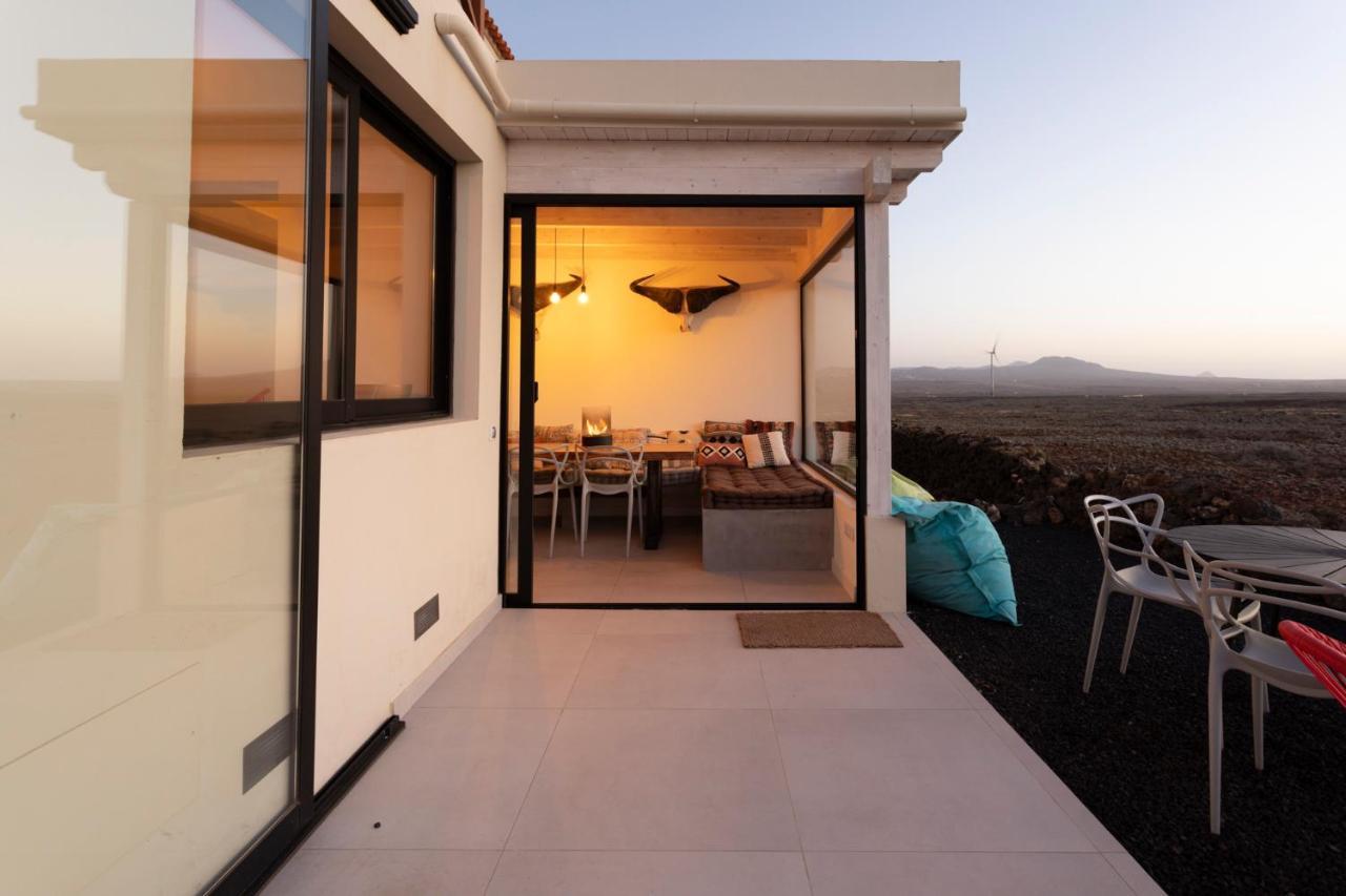 Villa Calderon Hondo. Top Design , Views And Pool Lajares-Коральео Экстерьер фото